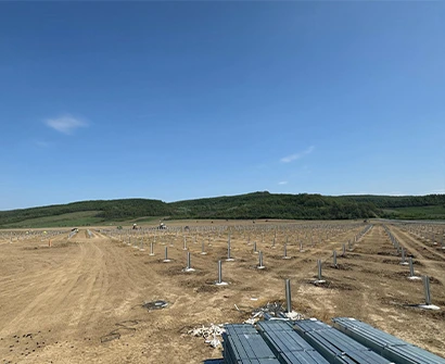 46 MWp Tracker System (Concrete)